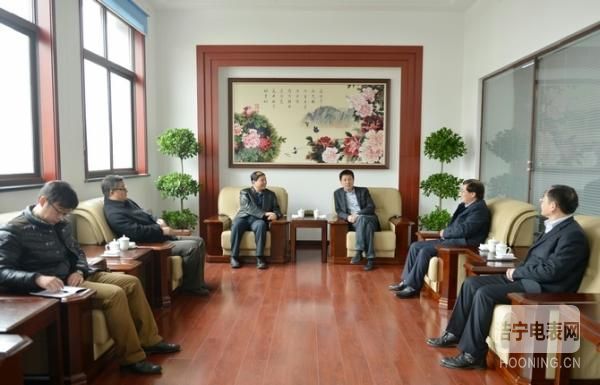 集团公司与中国航天科技集团第九研究院洽谈合作