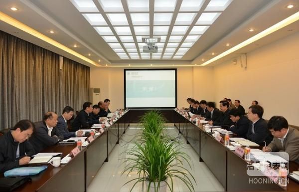 人社部副部长王晓初莅临许继集团调研